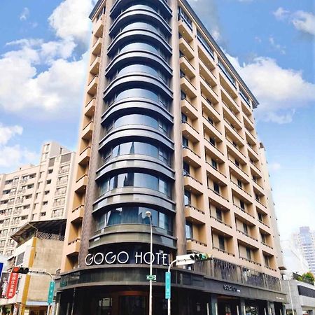 Gogo Hotel Taichung Exterior photo